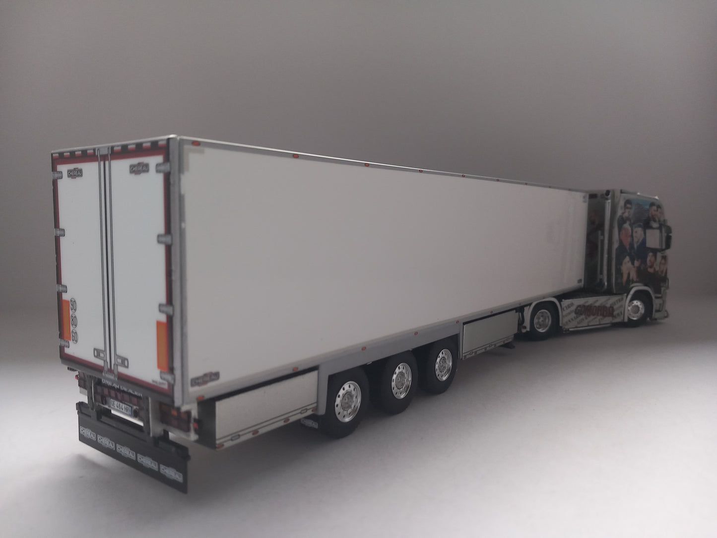 WSI 01-4111 NICOLAS VILLARD - SCANIA * LAST ONE *