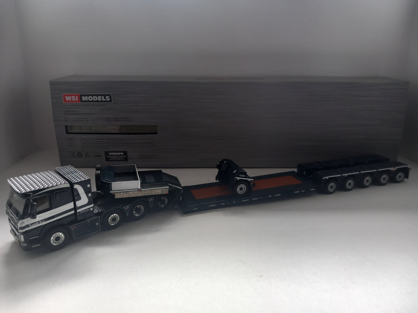 WSI 01-4153 KANDT B.V - VOLVO