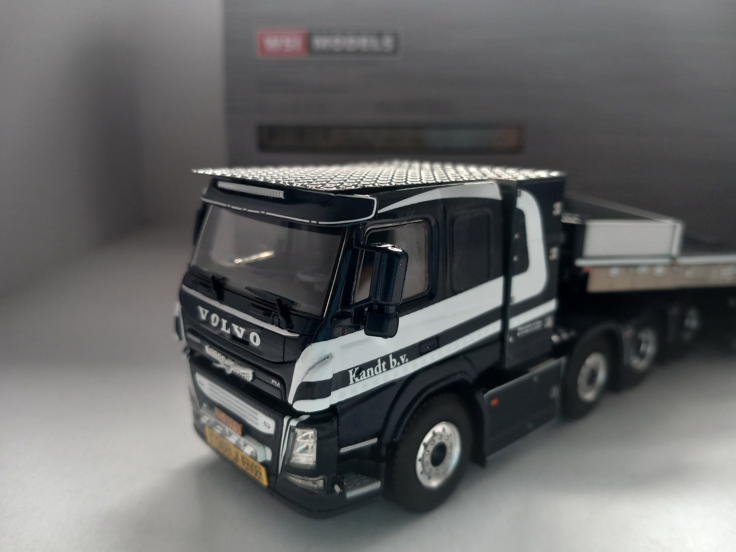 WSI 01-4153 KANDT B.V - VOLVO