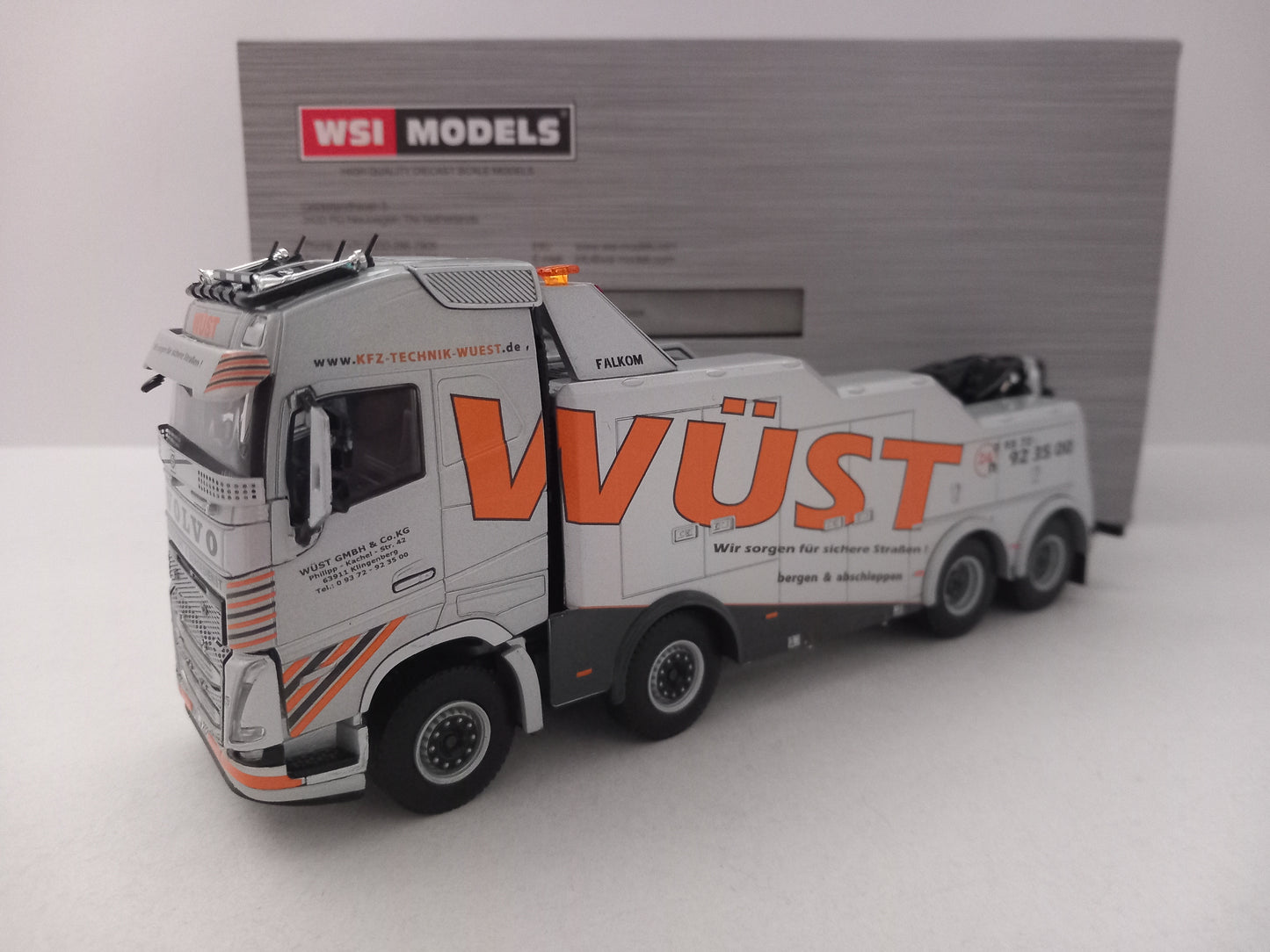 WSI 01-4211 WUST GMBH & CO.KG WRECKER - VOLVO * LAST ONE *