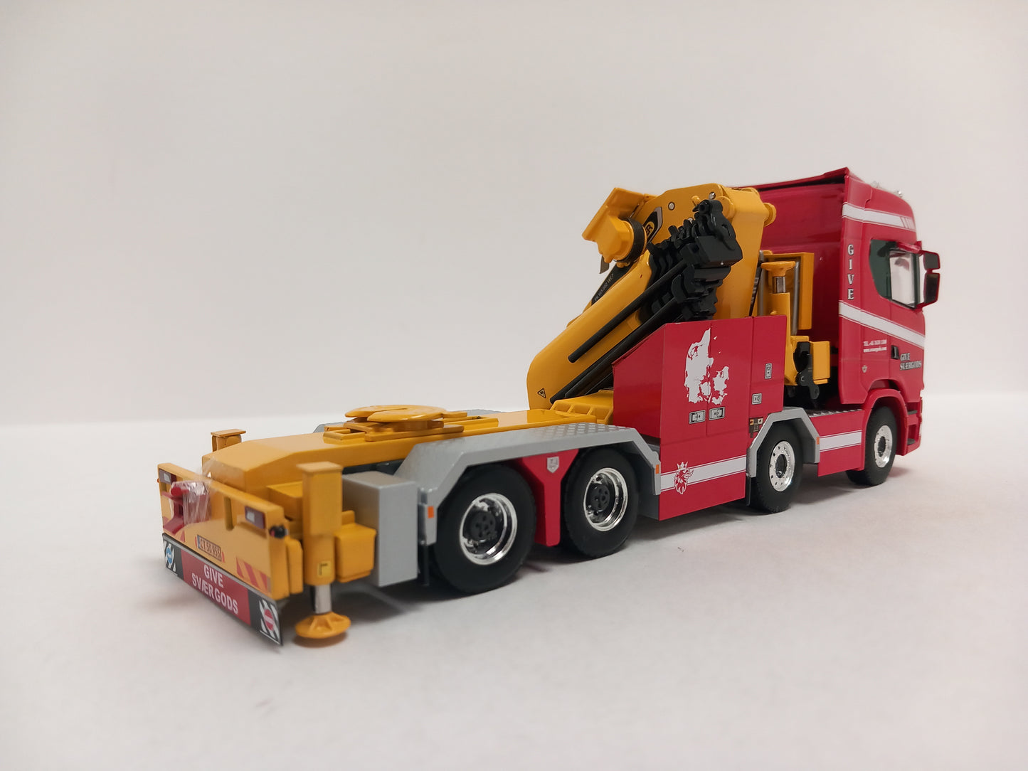 WSI 01-4686 GIVE - SCANIA * LAST ONE *