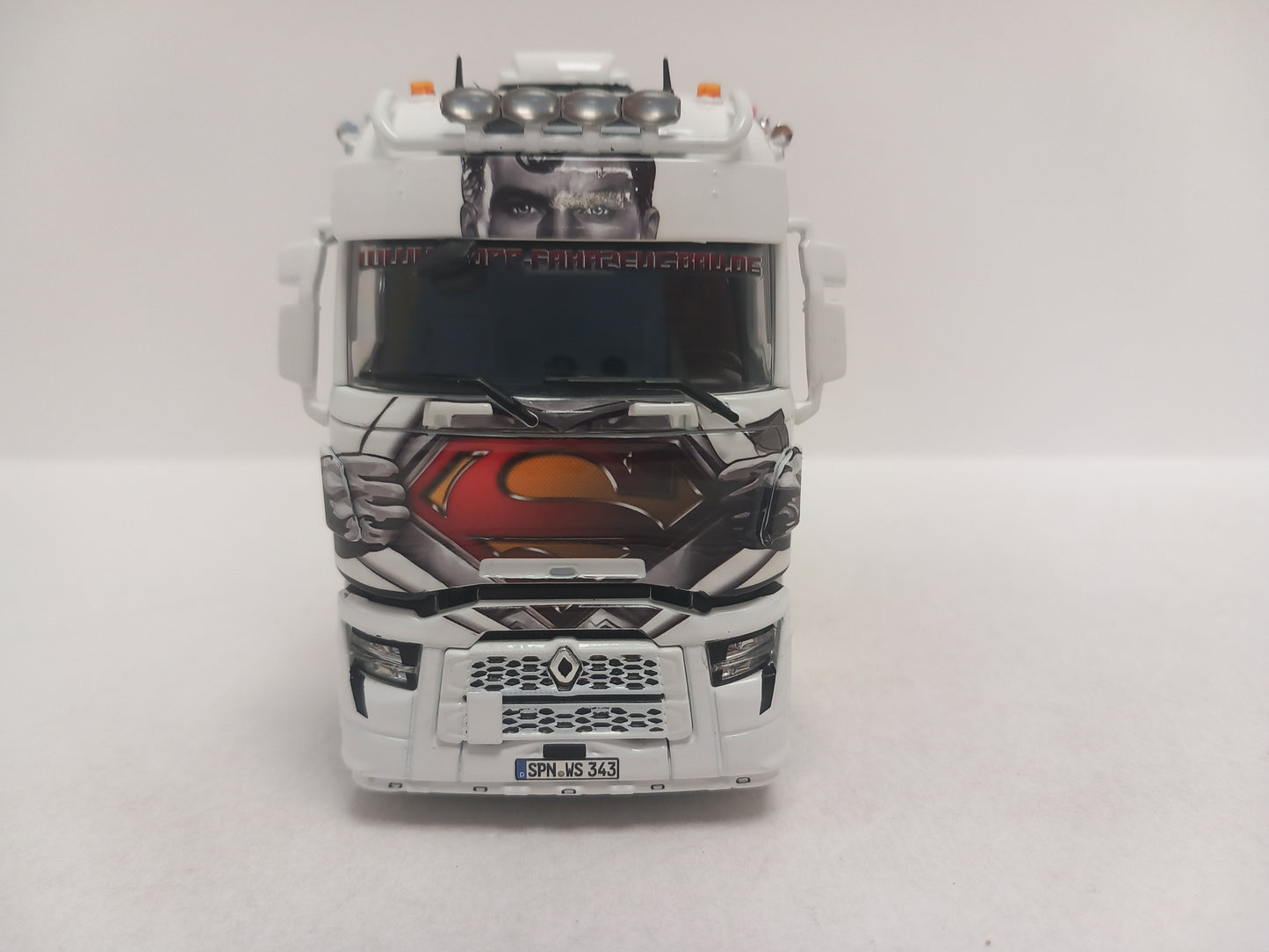 WSI 01-4688 POPP FAHRZEUGBAU ( SUPERMAN ) - RENAULT