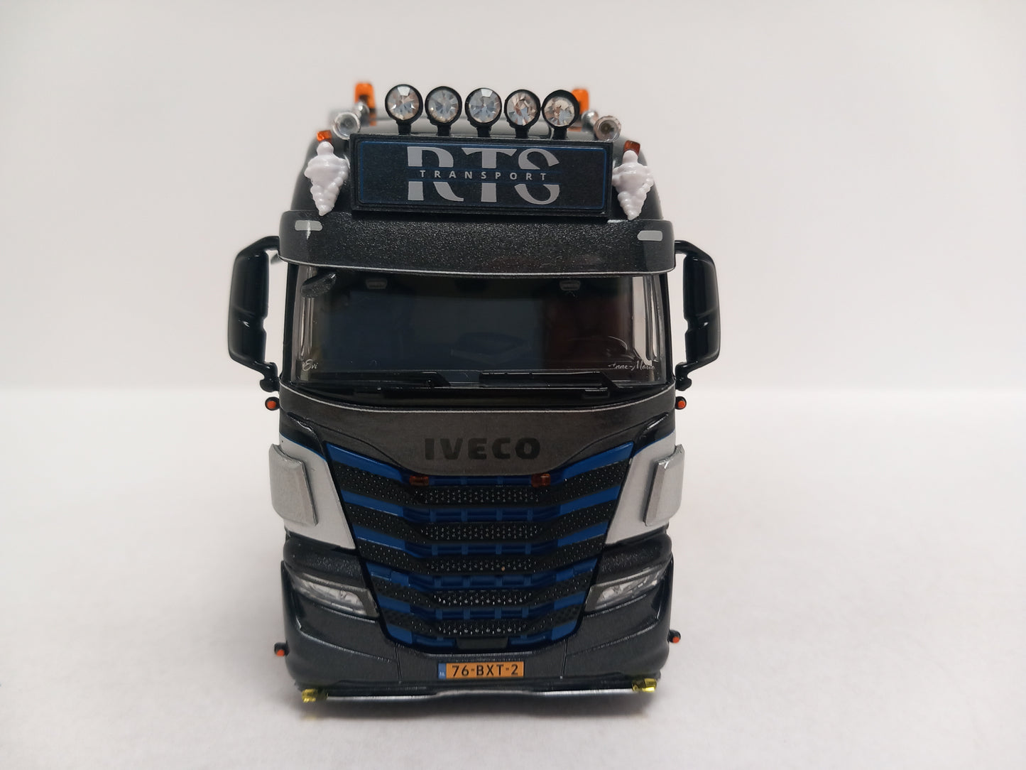 ARRIVAL WSI 01-4795 RTS TRANSPORT - IVECO