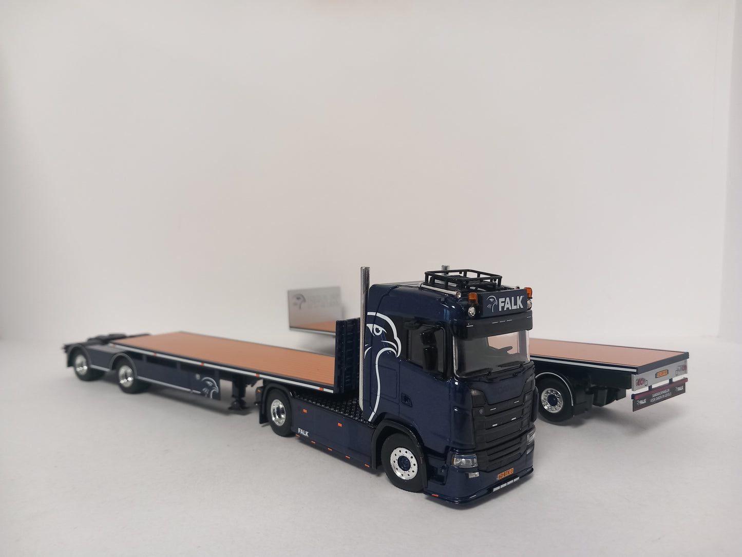 ARRIVAL WSI 01-5077 FALK - SCANIA * LAST ONE *