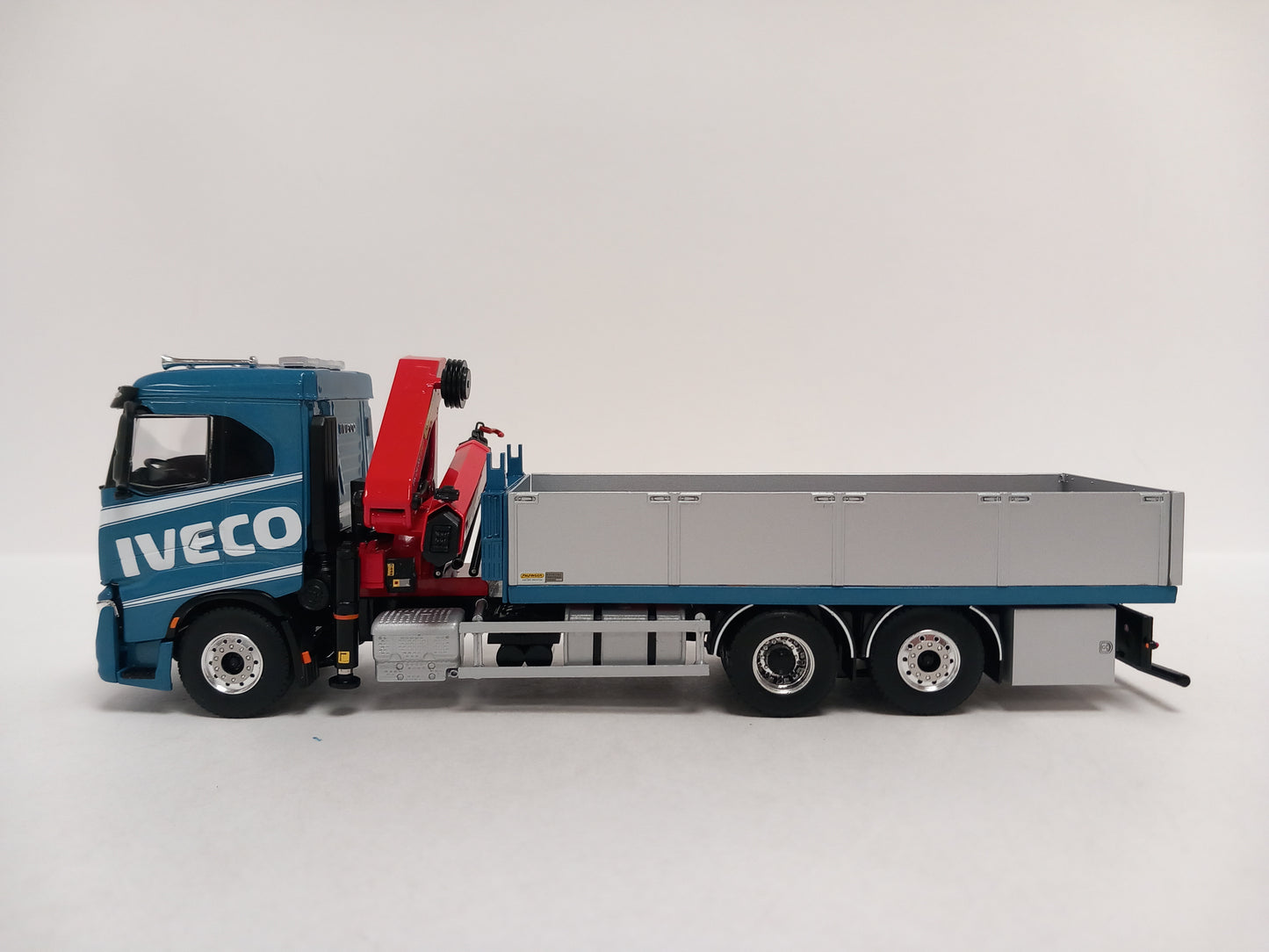 WSI 04-2214 PREMIUM LINE RIGED PALFINGER - IVECO * LAST ONE *