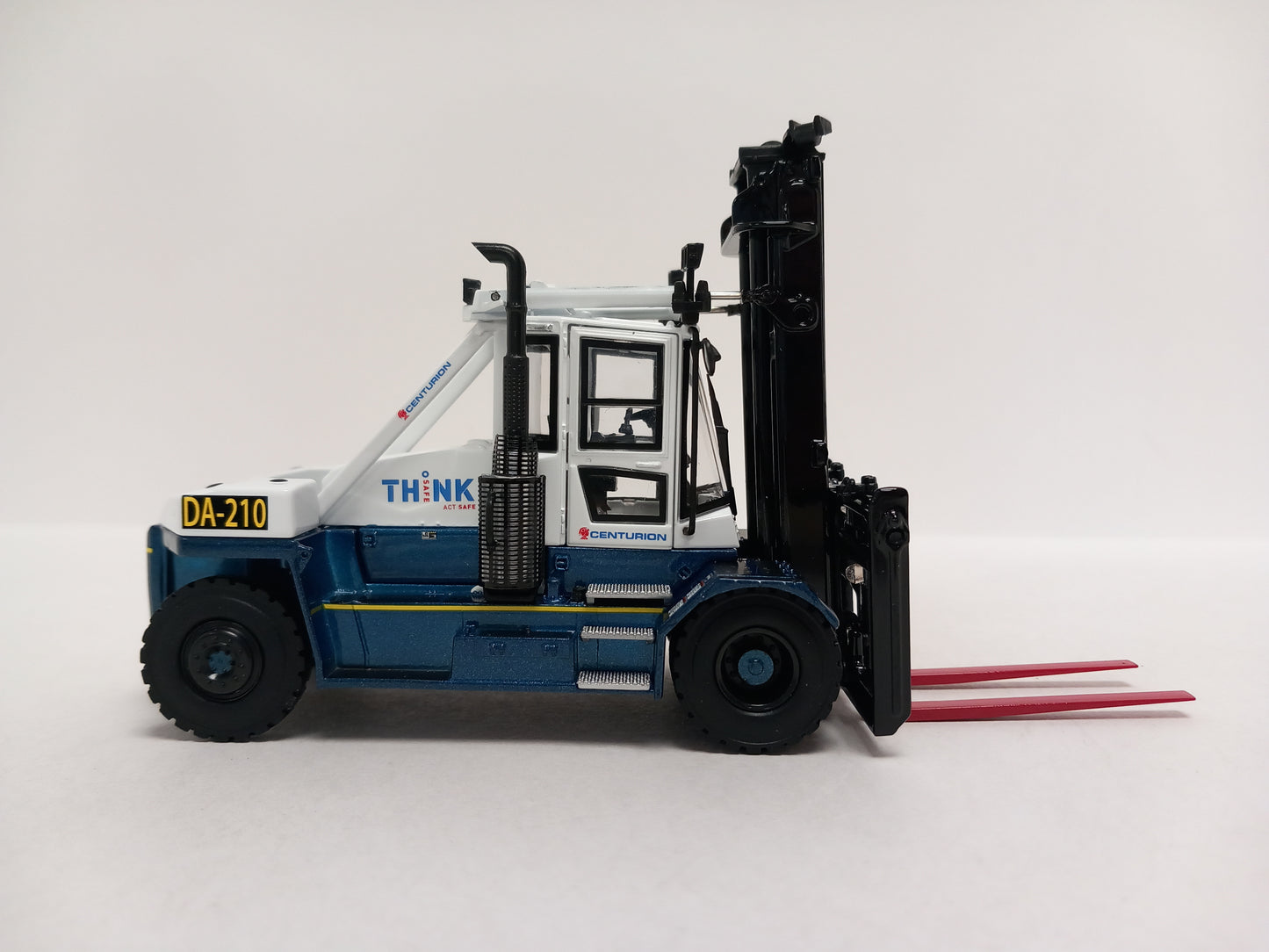 DRAKE ZFL0003 CENTURION TRANSPORT - FORKLIFT * LAST ONE *