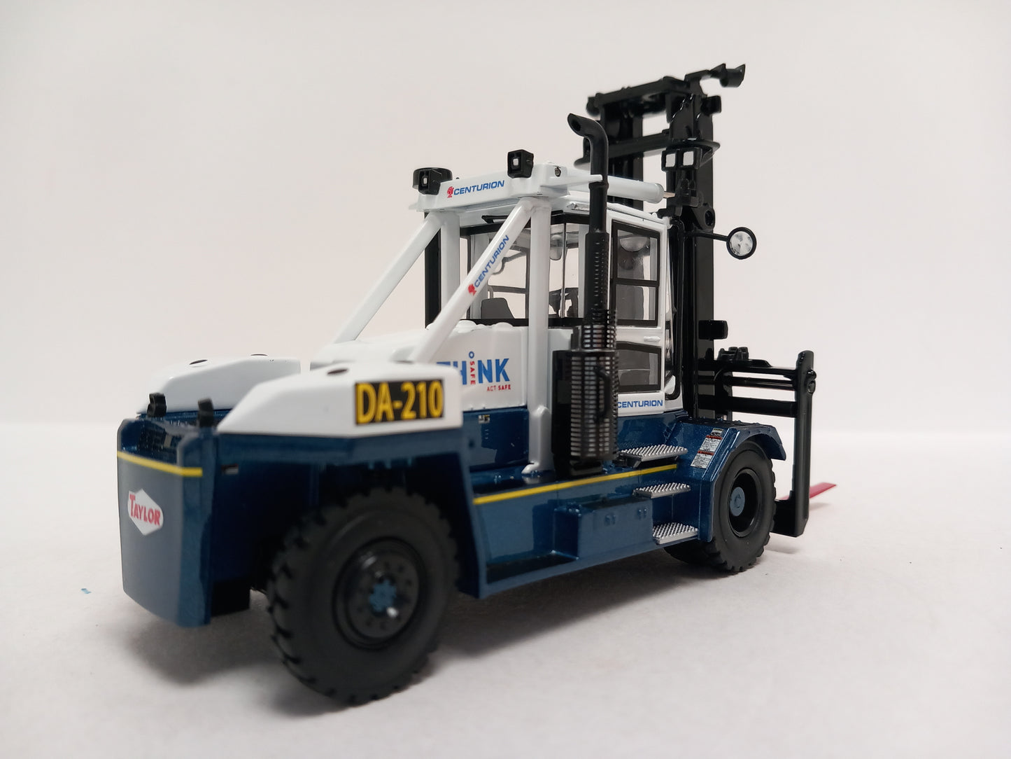 DRAKE ZFL0003 CENTURION TRANSPORT - FORKLIFT * LAST ONE *