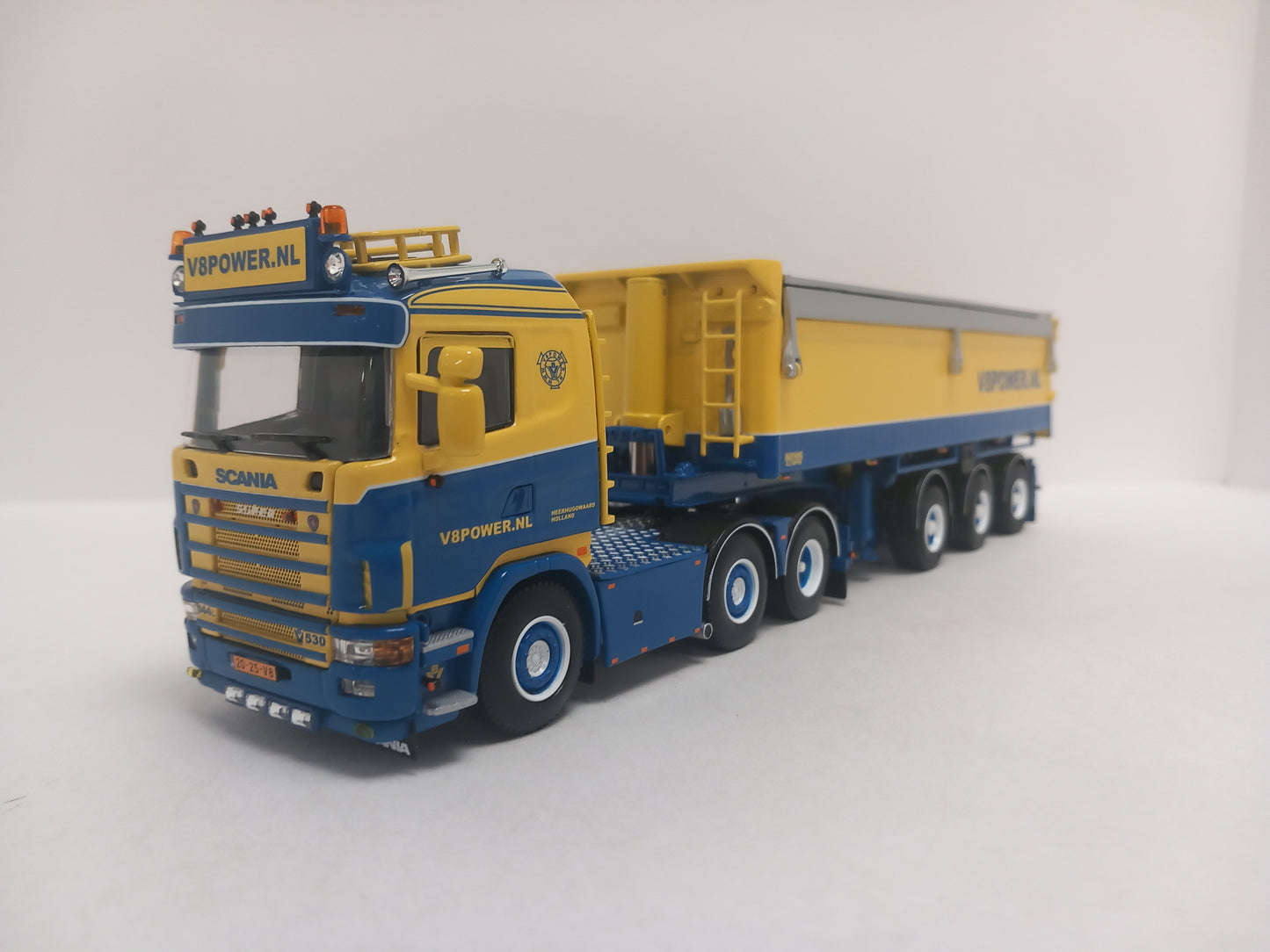 WSI 02-3647 V8 POWER + TIPPER TRAILER - SCANIA