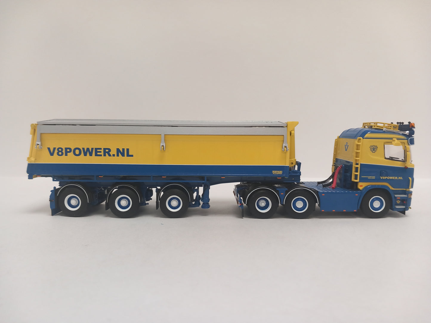 WSI 02-3647 V8 POWER + TIPPER TRAILER - SCANIA