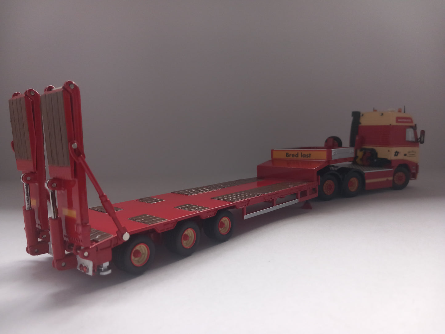 * FINAL REDUCTION * TEKNO 83833 TORBEN RAFN - VOLVO *LAST ONE*