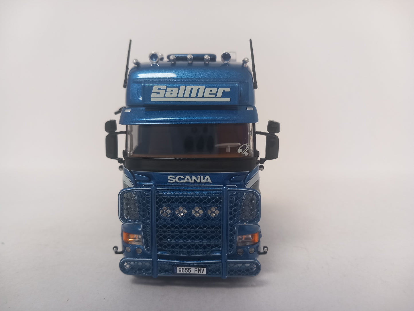 ARRIVAL TEKNO SCANIA 87866 - Salmer