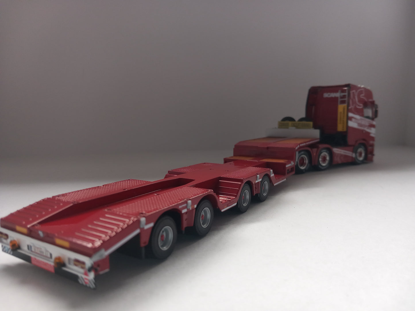 WSI 01-4317 MANFRED SCHREFLER LOWLOADER - SCANIA *LAST ONE*