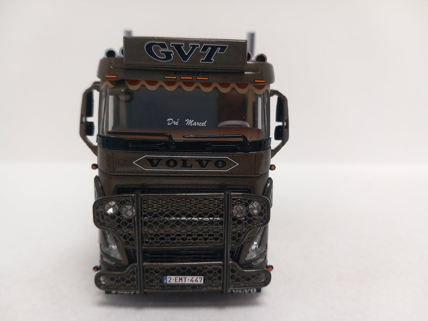 ARRIVAL WSI 01-4698 GVT TRANSPORT BRUGGE - VOLVO