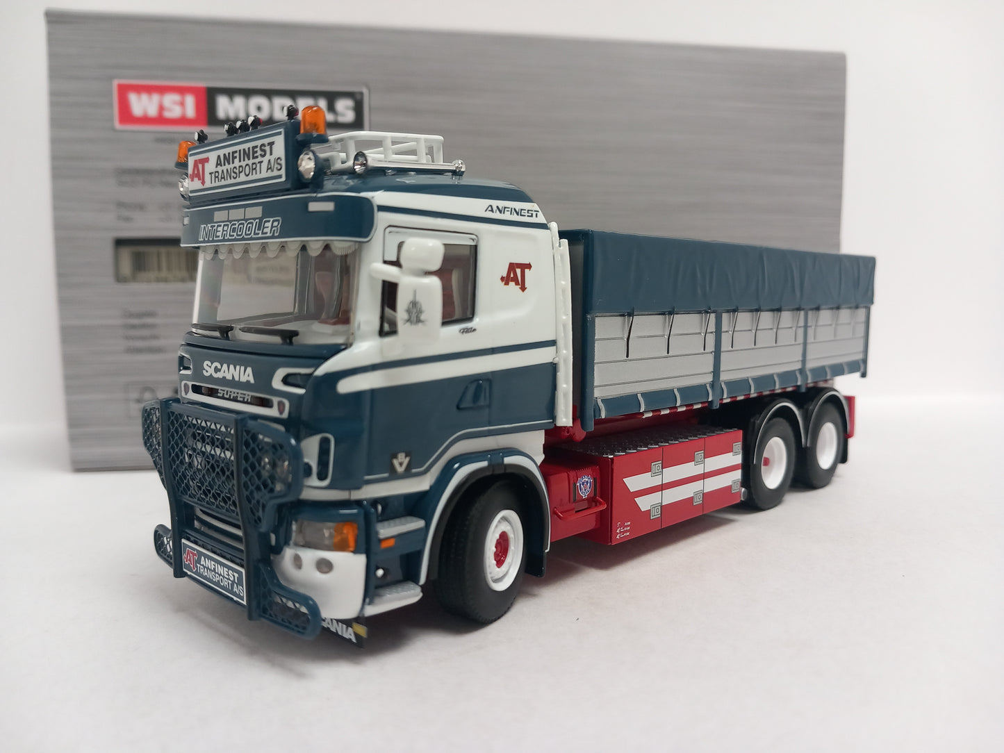 ARRIVAL  WSI 01-4748 ANFINEST - SCANIA