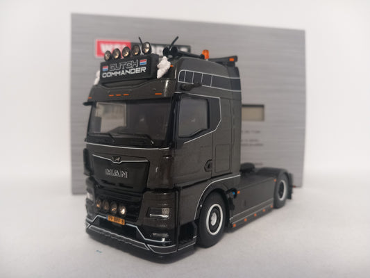 WSI MAN 04-2235 - DUTCH COMMANDER