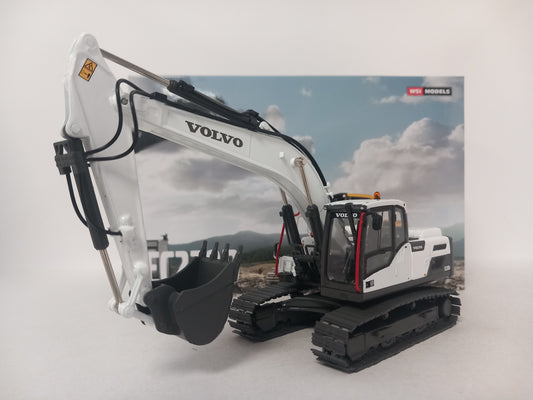 ARRIVAL WSI VOLVO 64-2017 - Premium Line EC220D