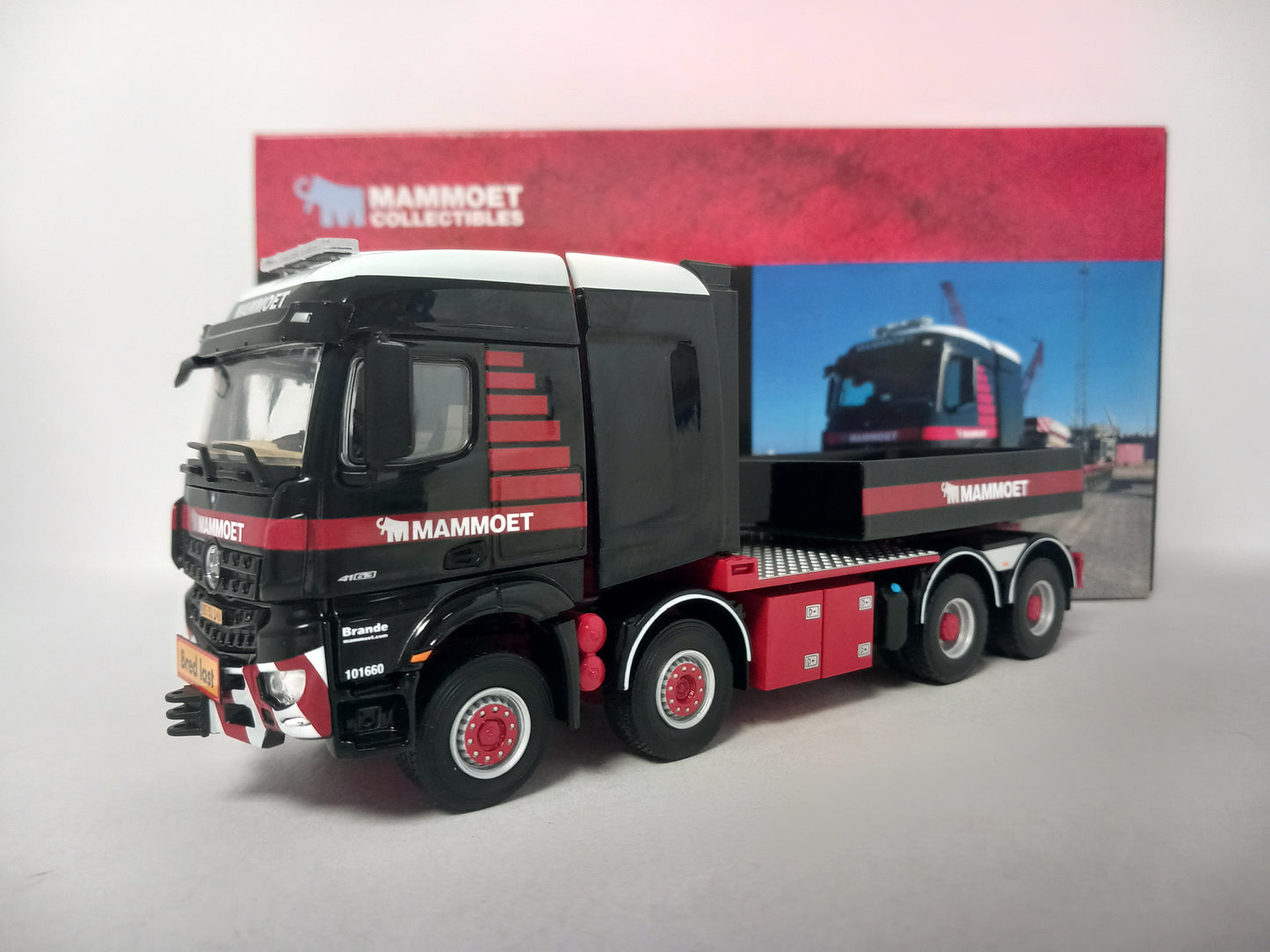 WSI MERCEDES 410334 - Mammoet *Low Stock*