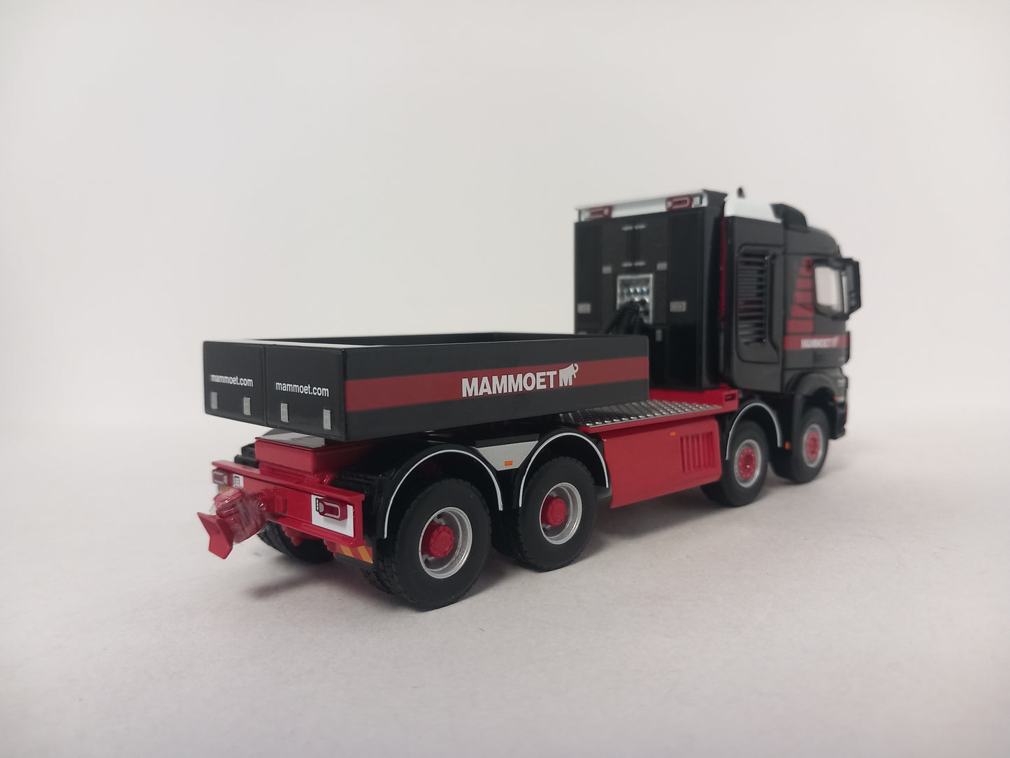 WSI MERCEDES 410334 - Mammoet *Low Stock*