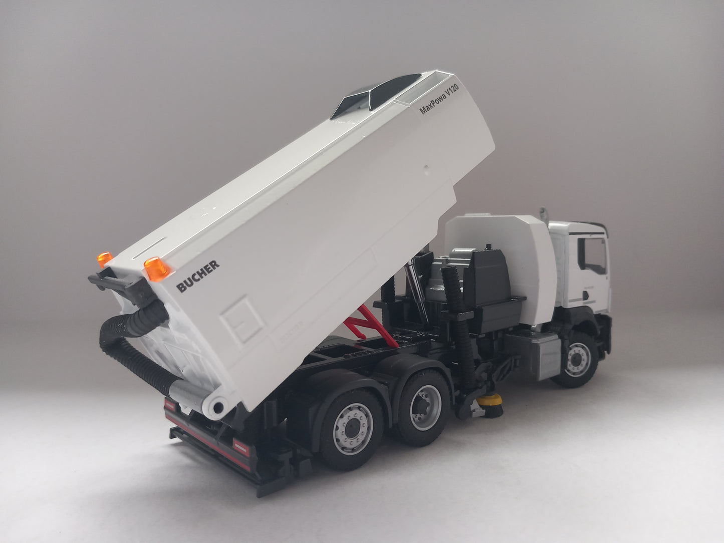 CONSTRUCTION - CONRAD 81257-0 MOUNTED SWEEPER - MAN *LAST ONE*