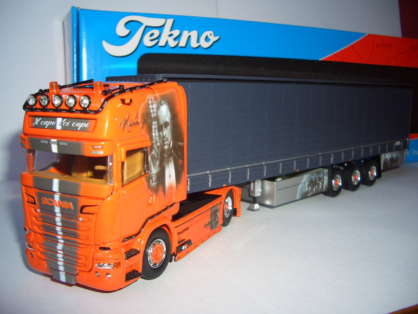 A ***REDUCED TO CLEAR*** ITEM TEKNO 81575 KFT TRANS - SCANIA