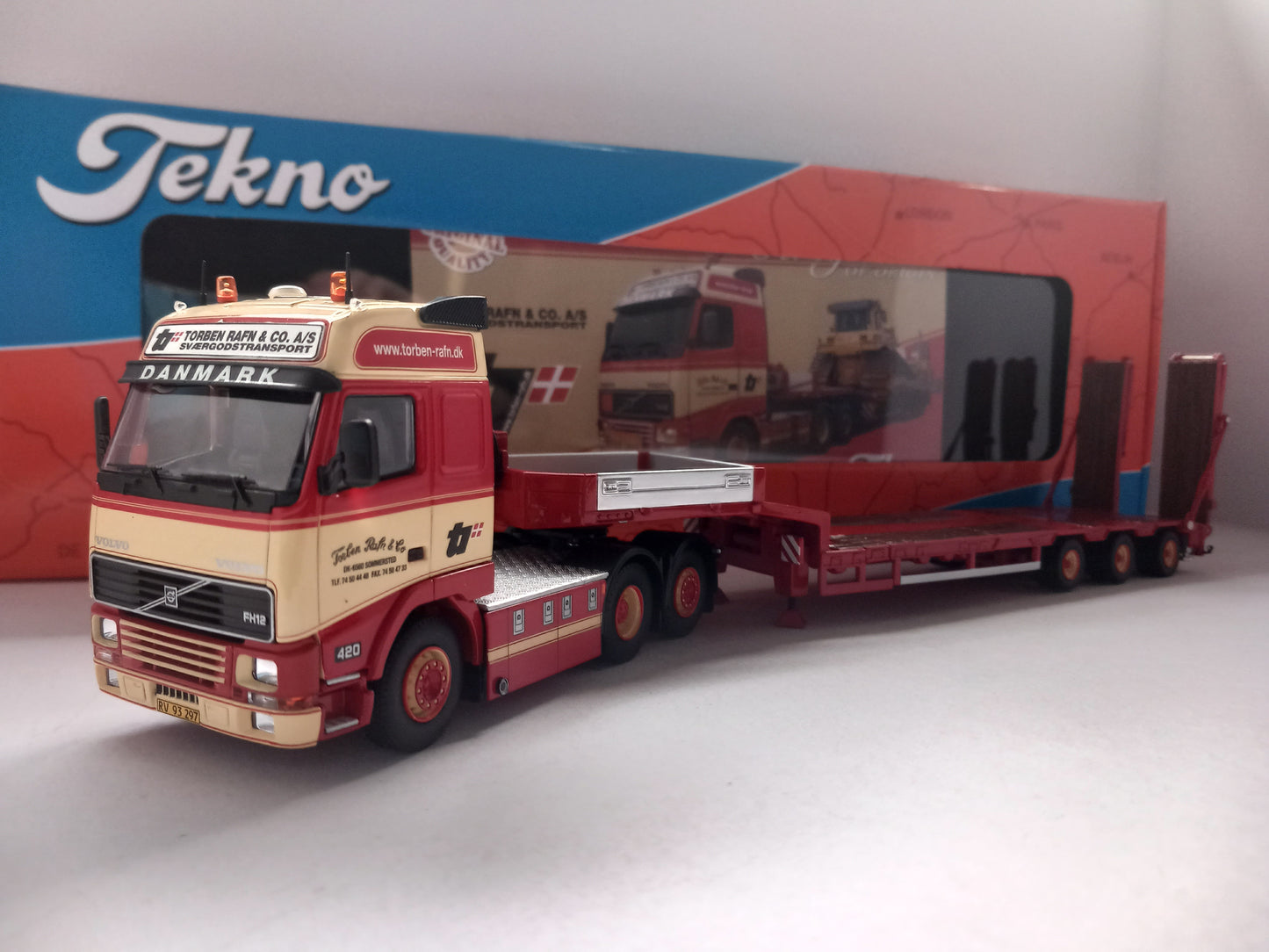 A ***REDUCED TO CLEAR ITEM*** TEKNO 83833 TORBEN RAFN - VOLVO