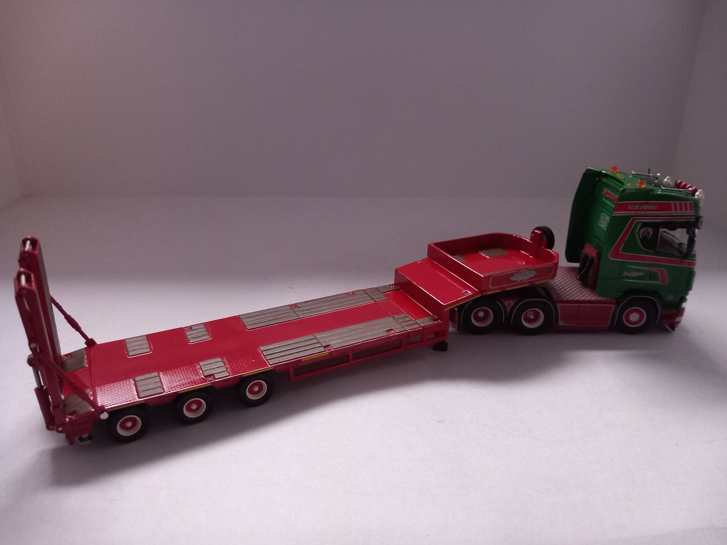 TEKNO 85272 JAN MUES - SCANIA