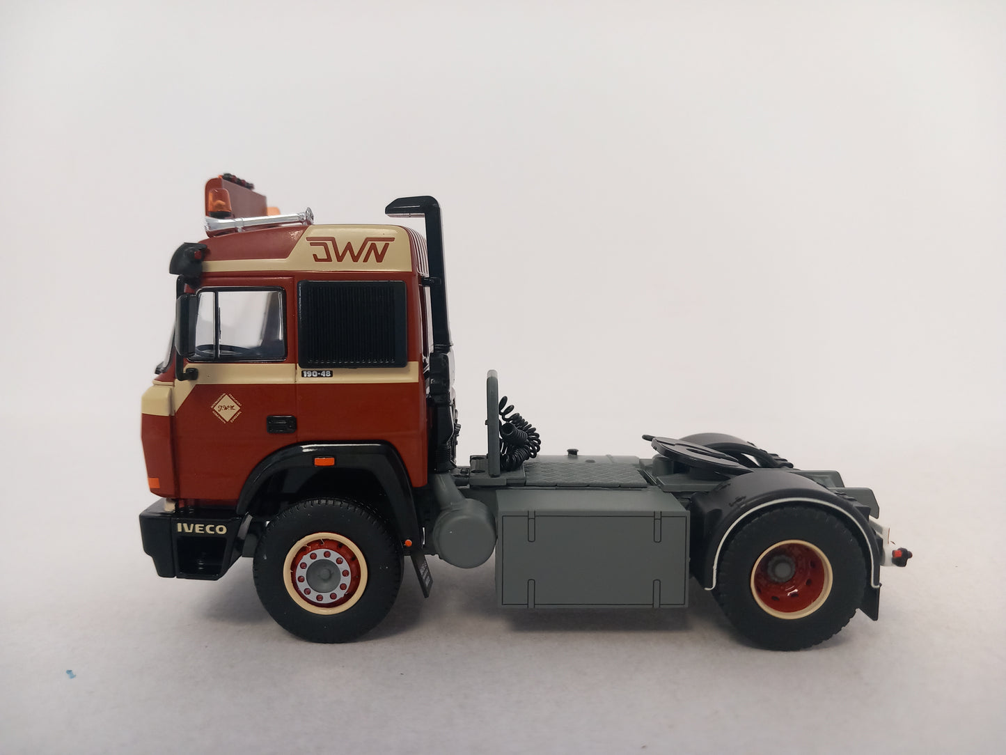 ARRIVAL TEKNO IVECO 86820 - J.WERNER NIELSEN *Last One*