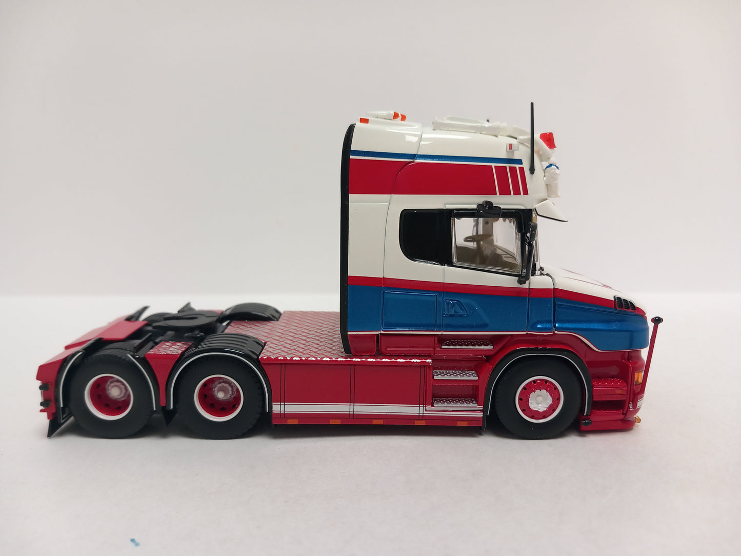 ARRIVAL TEKNO 87715 SAUTER - SCANIA * LAST ONE *