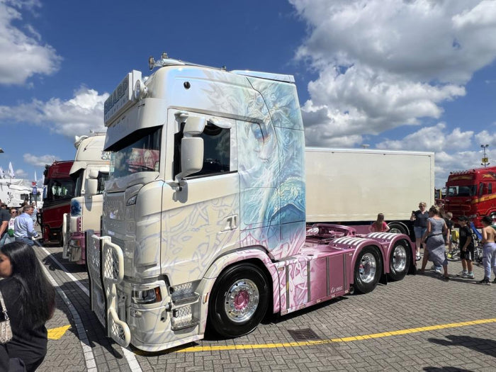 Joe Sharp Racing YEAR 2025 Q4 TEKNO SCANIA 89067 - JOE SHARP – OandHcollectables