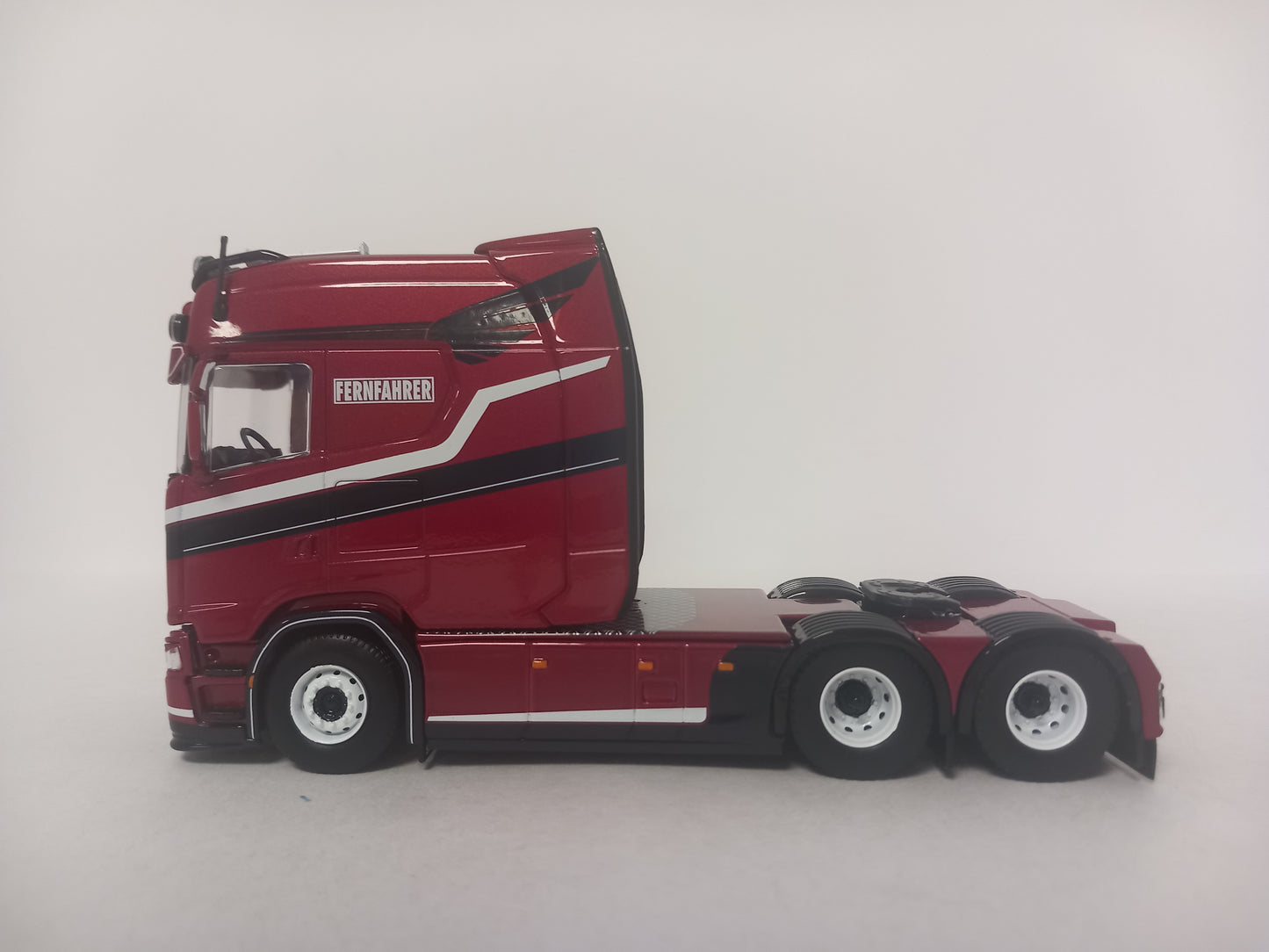 ARRIVAL TEKNO SCANIA 90428 - Fernfahrer TGP 2026