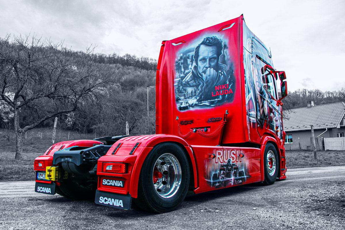 YEAR 2027 Q1 IMC SCANIA 32-0260 - Cool Transport Niki Lauda Rush Movie Tribute