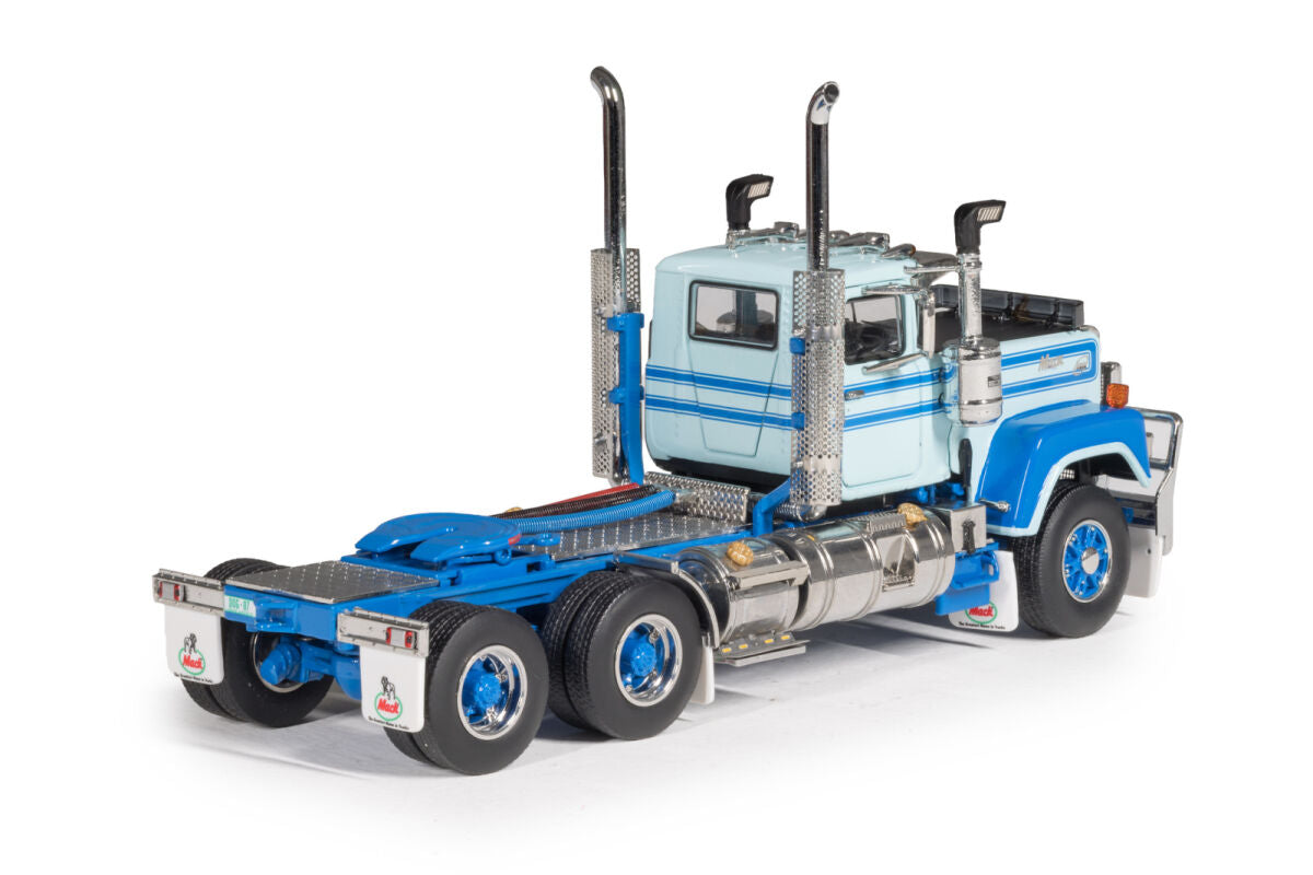 YEAR 2027 Q1 DRAKE Z01713 - Day Cab Series